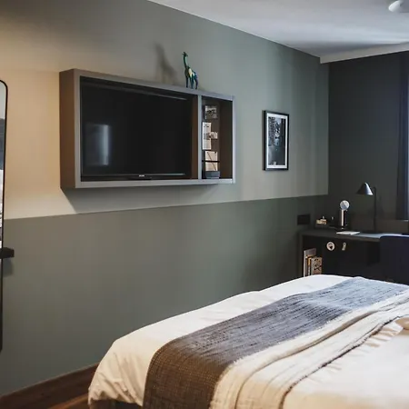 Hotel The Circus 4*