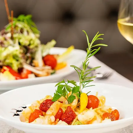 Hotell Victor's Residenz-hotel Mitte 4*