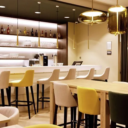 柏林市东区艺廊希尔顿欢朋酒店 3* 柏林