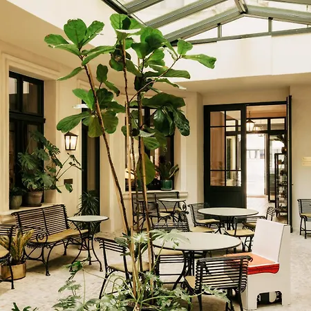 Hotel Boutique Chateau Royal Berlin