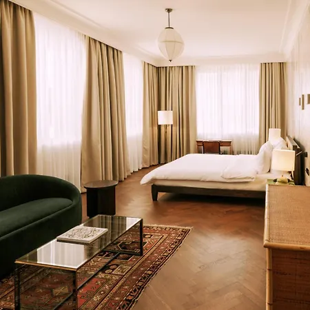 Hotel Boutique Chateau Royal Berlin