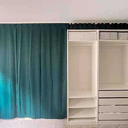 Apartment Modern L Netflix L Fast Wifi L Xbox