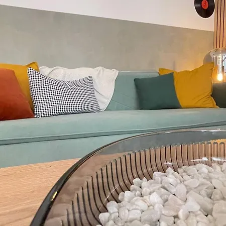 Apartment Modern L Netflix L Fast Wifi L Xbox Berlin