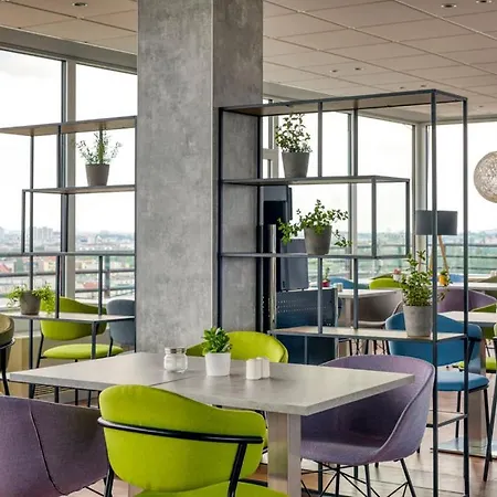 Ibis Messe Hotel 2*
