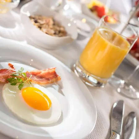Hotel Essential By Dorint Berlin-adlershof 3*
