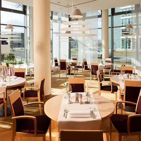 Hotel Essential By Dorint Berlin-adlershof Berlín