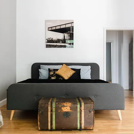 90sqm 2br Design Gem - Outdoor Terrace Berlin