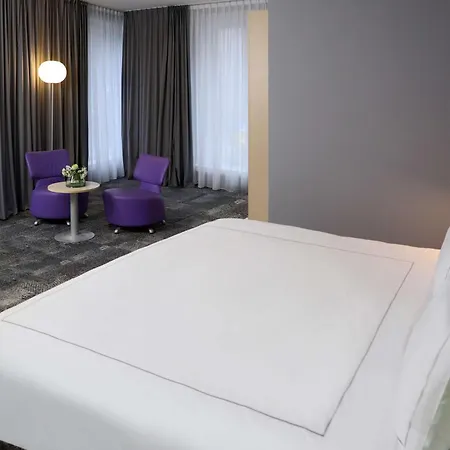Park Plaza