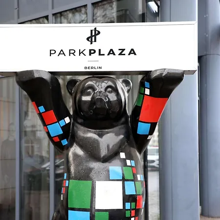 Hotel Park Plaza 4*
