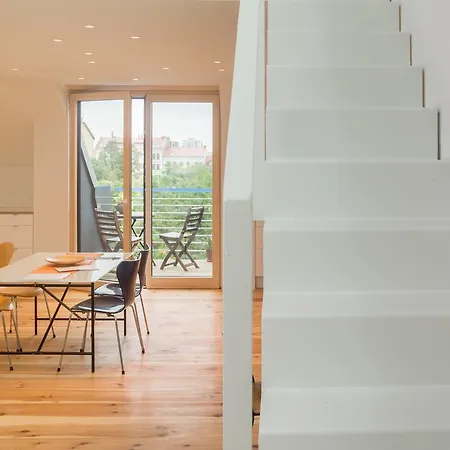 Smartloft & Art Aparthotel 4*