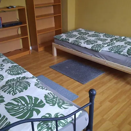 Apartment Fewo2-1 Zim Apart-5 Bett-kueche-dusche Wc-parkplatz *