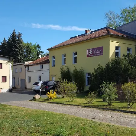Fewo2-1 Zim Apart-5 Bett-kueche-dusche Wc-parkplatz * Berlin
