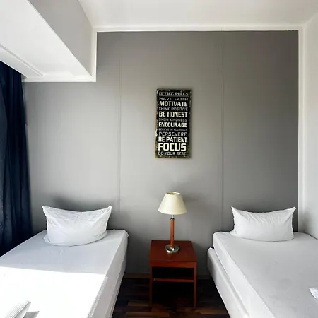 Ootel.com Szálloda Berlin