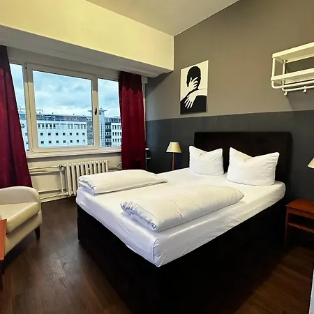 Ootel.com 3* Berlin