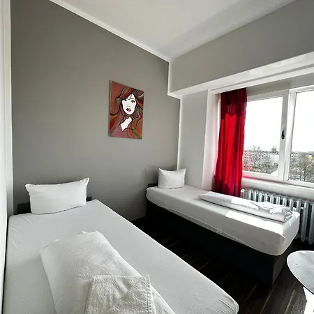 Ootel.com