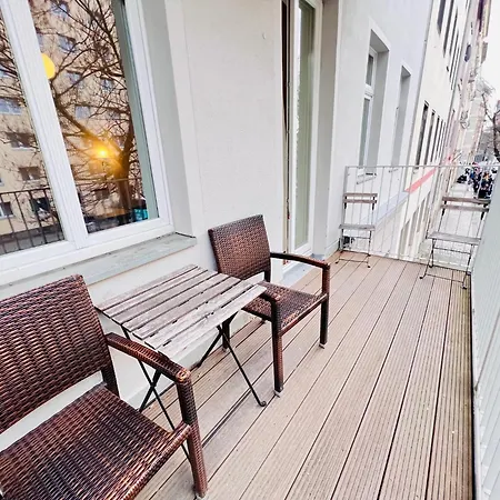 West Apartment *