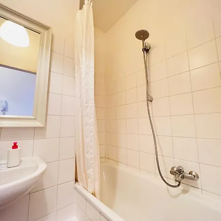 West Apartment *