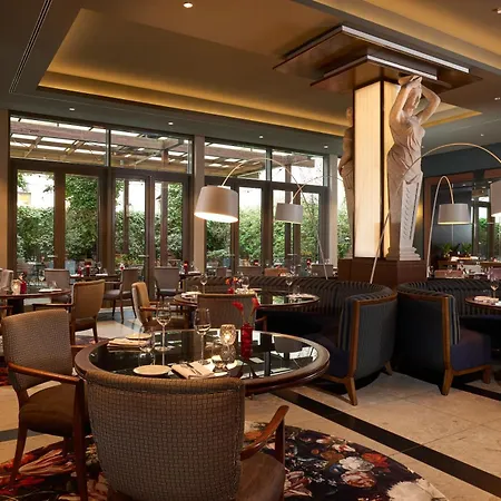 Hotel Rocco Forte De Rome 5*