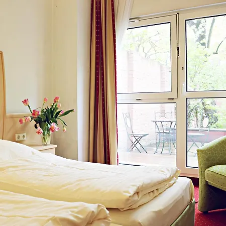 Air In Hotel 3*