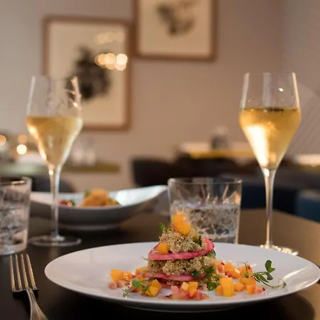 Hotell Art'otel Mitte, Powered By Radisson Berlin