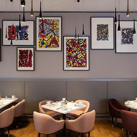 Hotell Art'otel Mitte, Powered By Radisson 4*