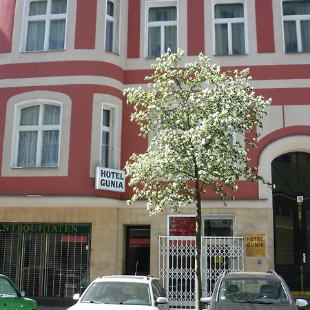 Guest house Gunia