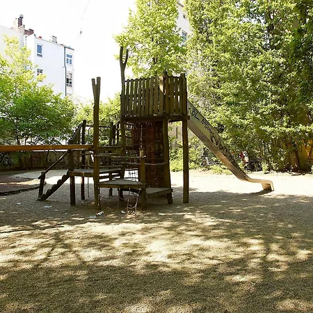 Apartmenthouse - Am Goerlitzer Park Berlin