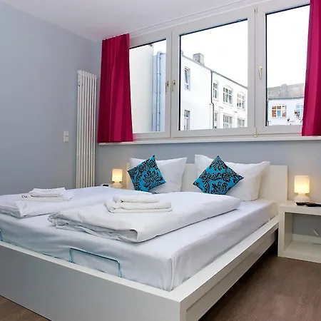 Aparthotel Apartmenthouse - Am Goerlitzer Park 3*