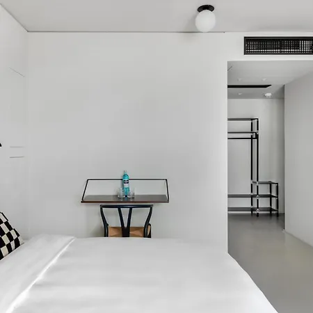 Aparthotel Numa Savi 4*