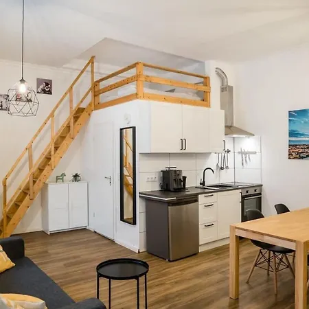 Stylish Loft Close To Boxhagener Platz Berlin