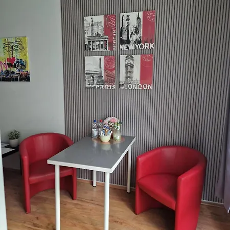 Studio-appartement Fuer Zwei Personen * Berlin