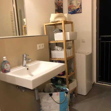 Birdsong Temple Apartment
