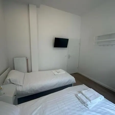 Apartment 2-rooms In *