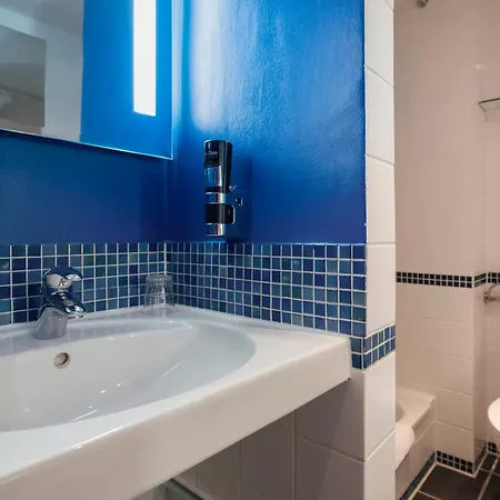 Hotel Sorat 3*