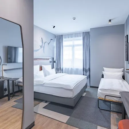 Titanic Comfort Kurfuerstendamm Hotel 3*