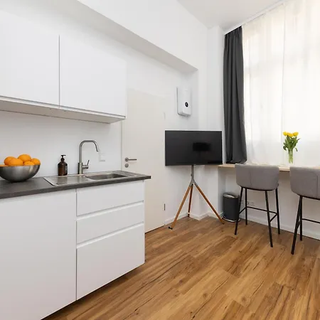 Apartment Nests - Modernes Mit Zwei Baedern