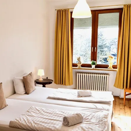 Hotel Nest