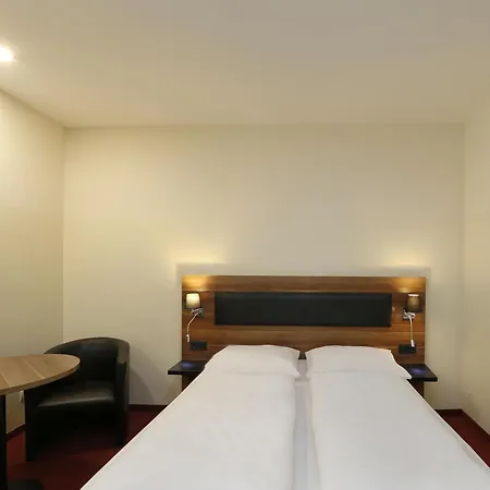 B&B Hotel Berlin-Adlershof 2*