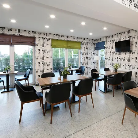 Hotel B&B Hotel Berlin-Adlershof Berlin