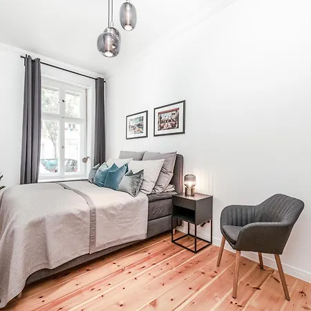 The Uckermuender - 2 Bed Up To 4 People Apartment Berlin