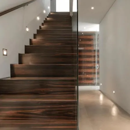 Private Penthouse *