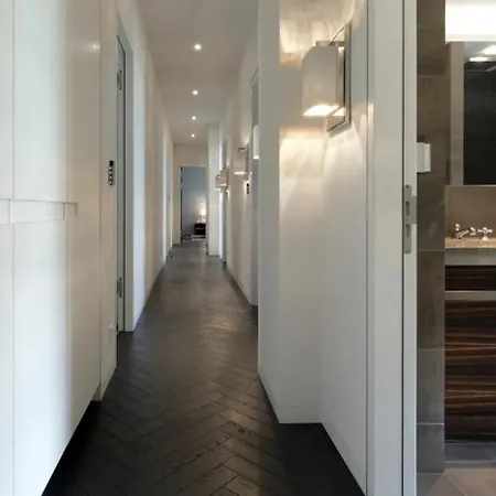 Private Penthouse *