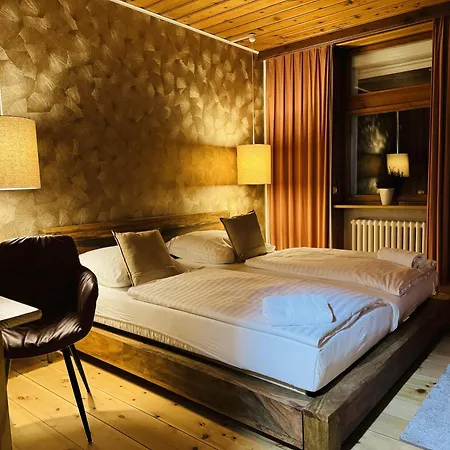 Hotel Nest