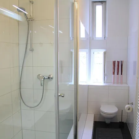 Nollendorf Apartment *
