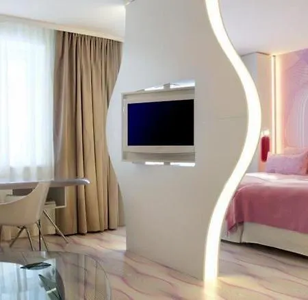 Hotel Nhow