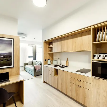 Wilde Berlin, Checkpoint Charlie Aparthotel 4*