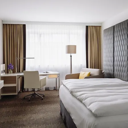 Pullman Schweizerhof Hotel 5*