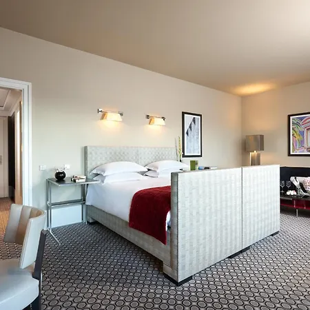 Hotel Rocco Forte De Rome 5*