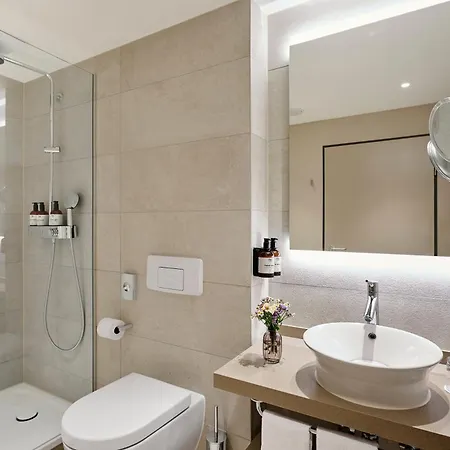 Hotel Nh Kurfürstendamm 4*