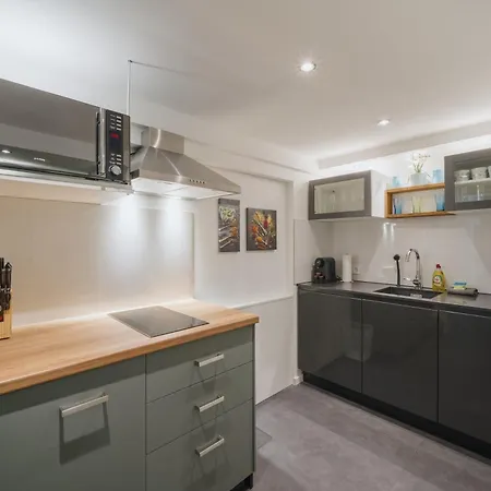 Apartment Homely - Luxury Loft, Modern, Near Kurfuerstendamm I Cafe *
